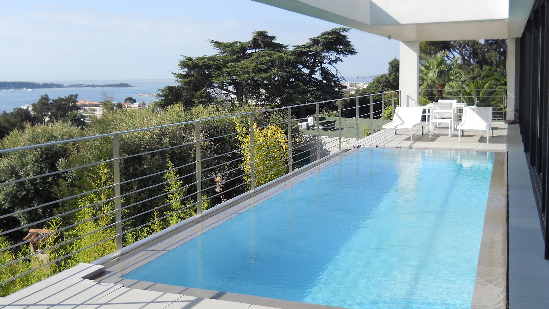 piscine terrasse balcon