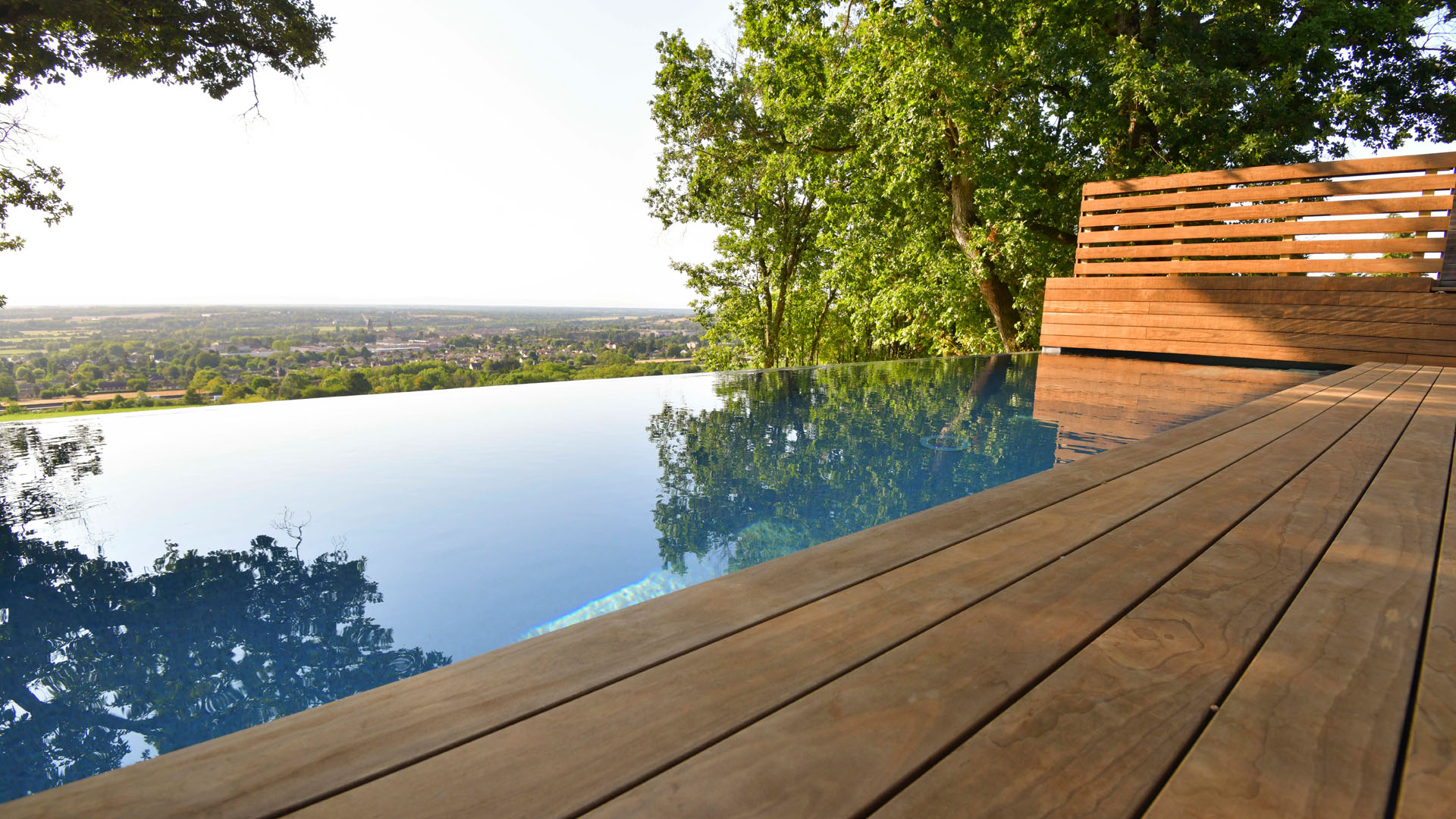 piscine miroir bois