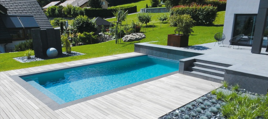piscine-traditionnelle-Lattion-et-Veillard