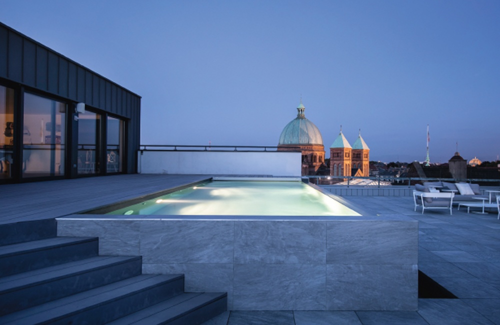 piscine soir
