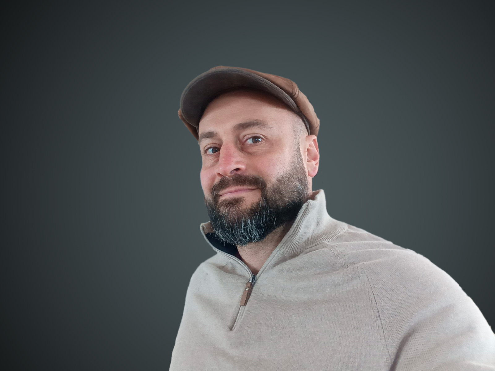 Ludovic Pauchard de l'entreprise SLS Côté Jardin, établie dans le Loir-et-Cher (41)